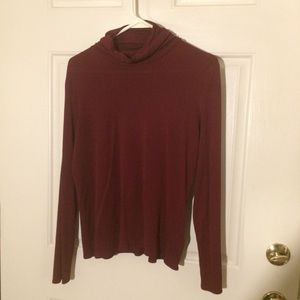 Eileen Fisher size M burgundy silk turtleneck